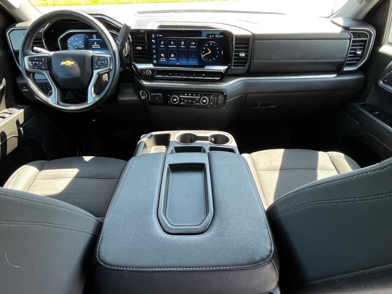 Chevrolet Silverado 1500 Vehicle Image 05