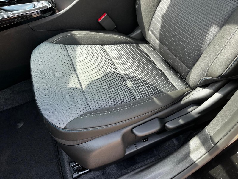Chevrolet Trax Vehicle Image 09