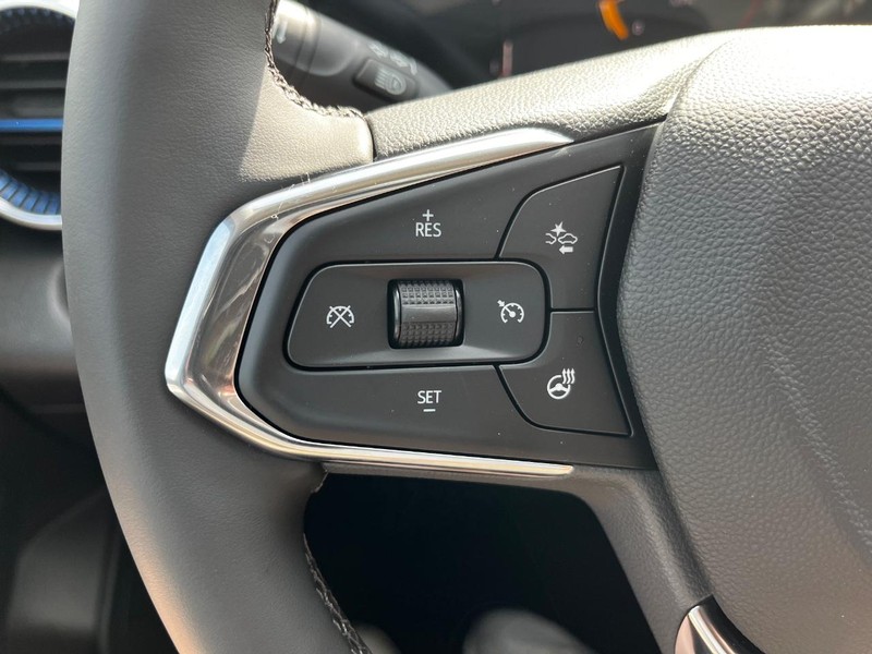 Chevrolet Trax Vehicle Image 10