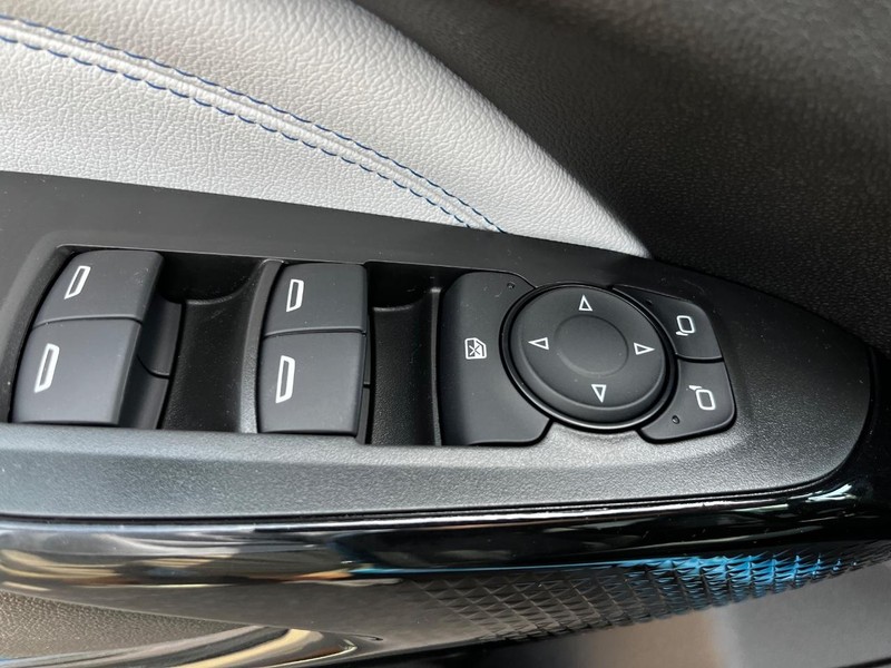 Chevrolet Trax Vehicle Image 08