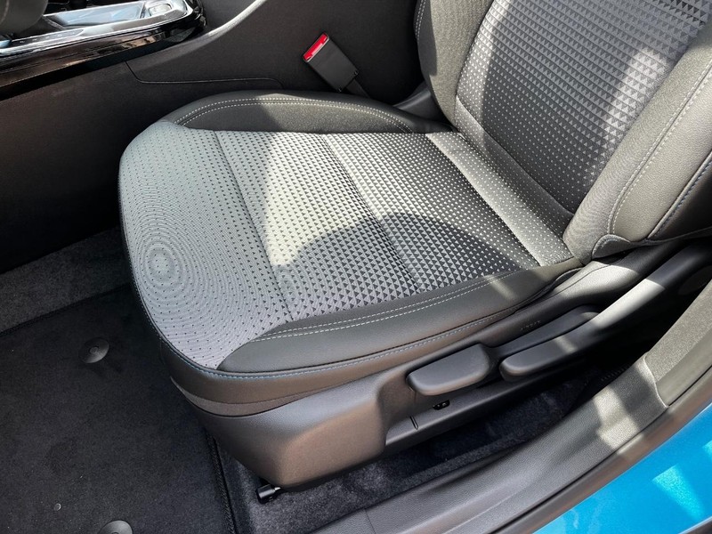 Chevrolet Trax Vehicle Image 09