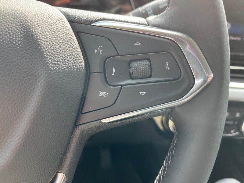 Chevrolet Trax Vehicle Image 11