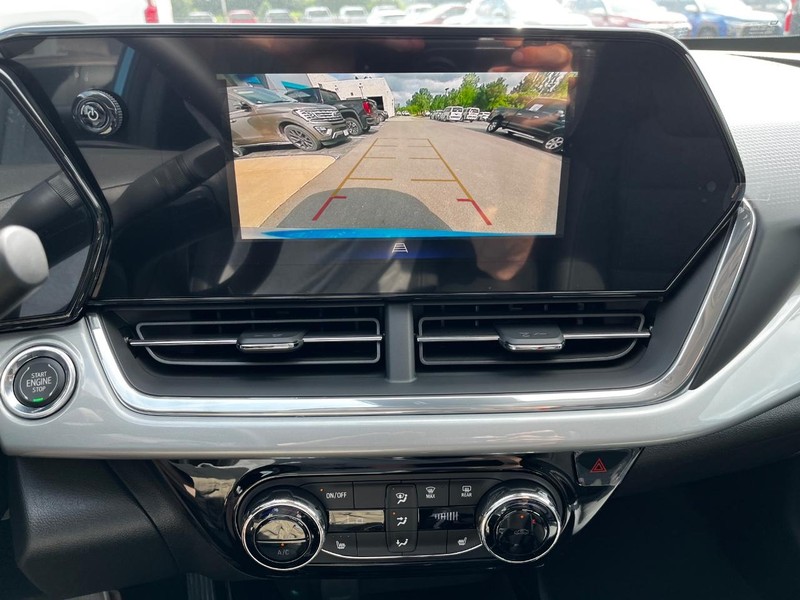Chevrolet Trax Vehicle Image 15