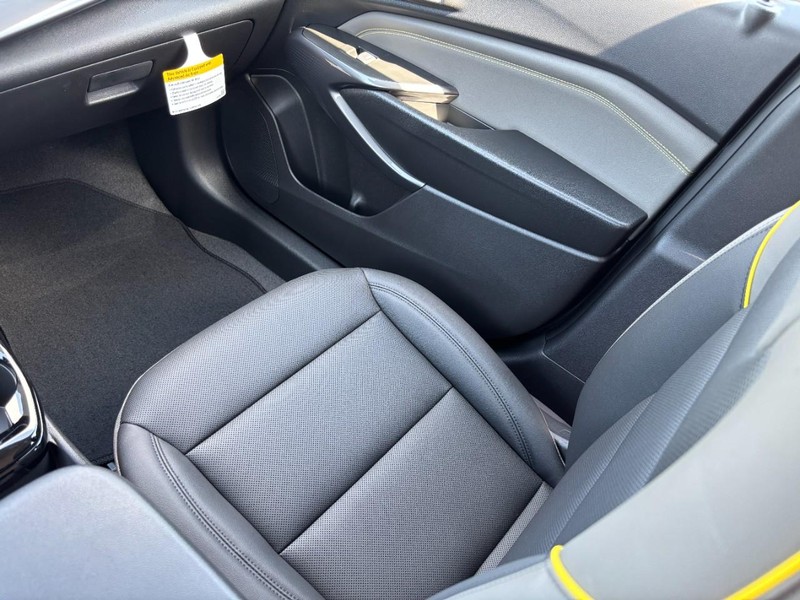 Chevrolet Trax Vehicle Image 10