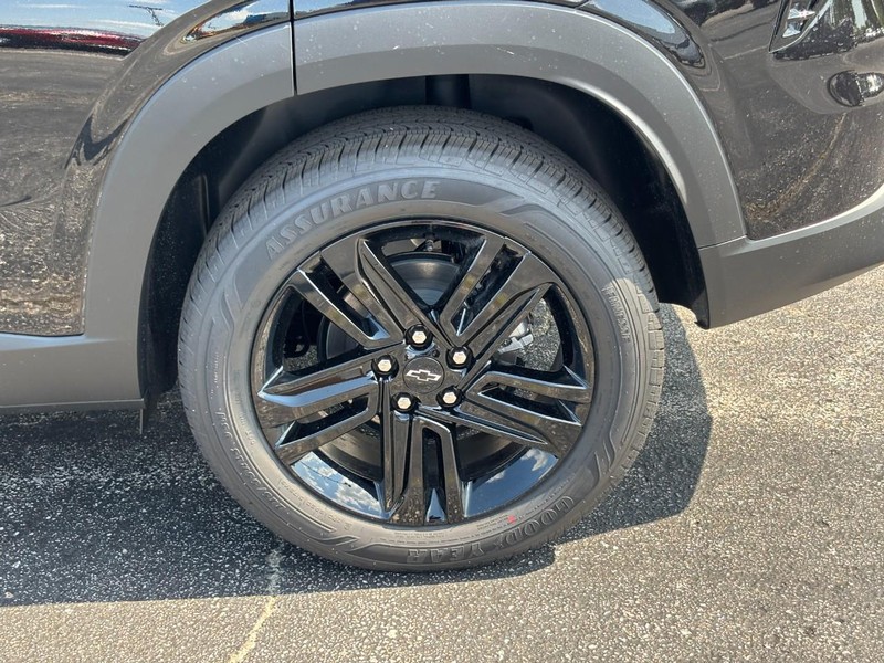 Chevrolet Trax Vehicle Image 04