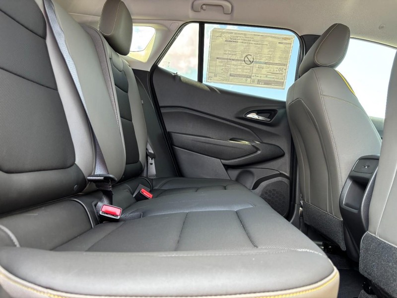 Chevrolet Trax Vehicle Image 05