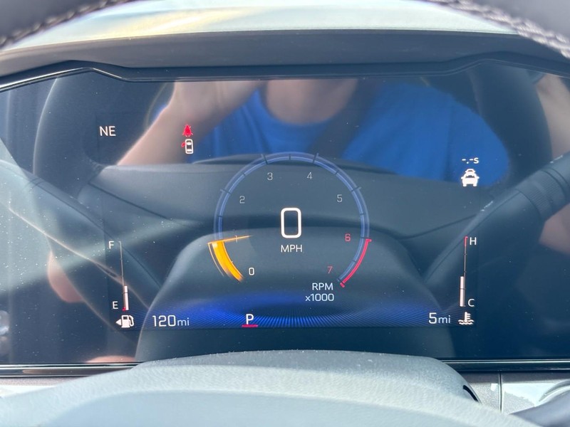 Chevrolet Trax Vehicle Image 14