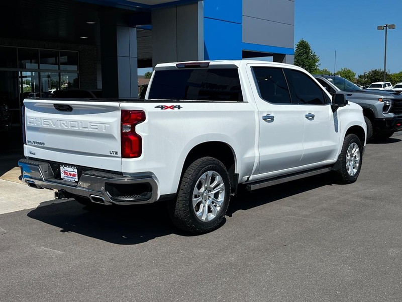 Chevrolet Silverado 1500 Vehicle Image 03