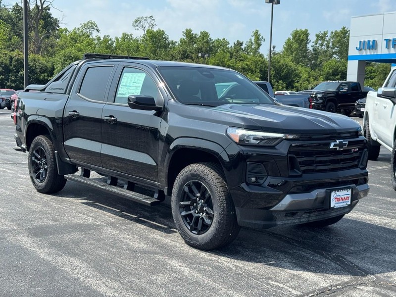 Chevrolet Colorado Vehicle Image 02