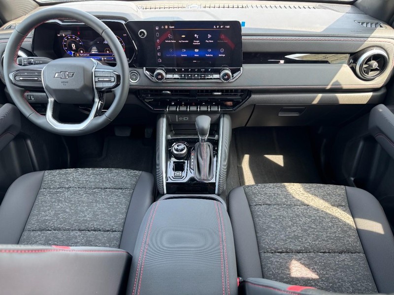 Chevrolet Colorado Vehicle Image 06