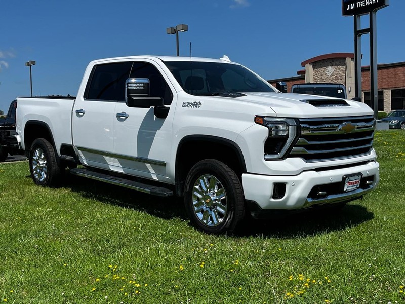 Chevrolet Silverado 2500HD Vehicle Image 02