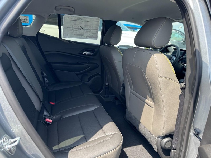 Chevrolet Trax Vehicle Image 05