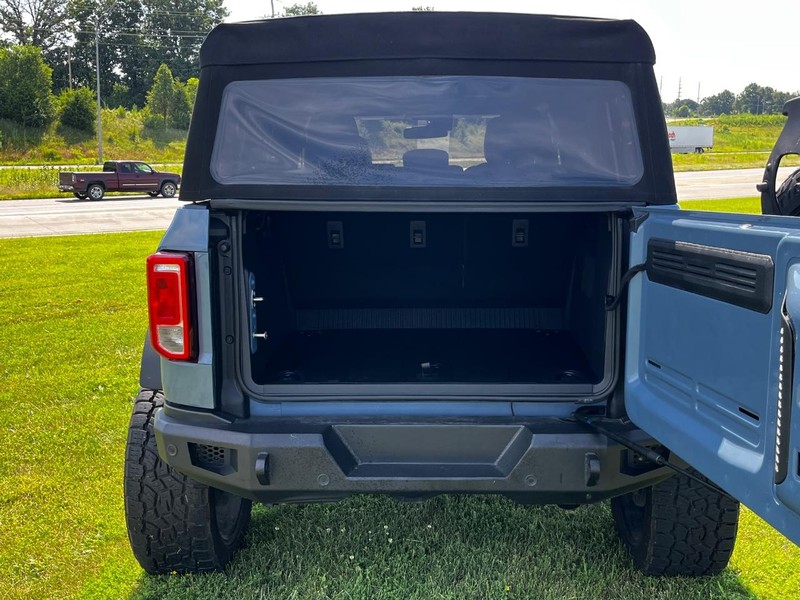 Ford Bronco Vehicle Image 05
