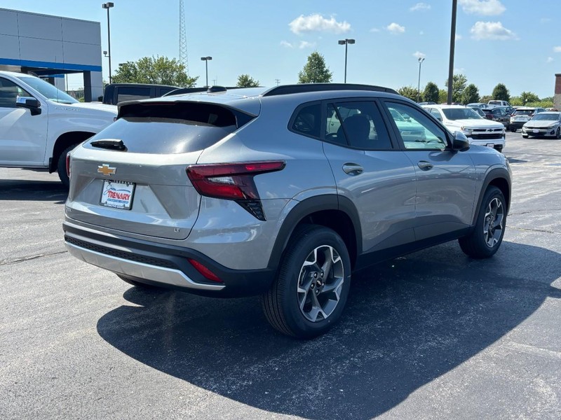 Chevrolet Trax Vehicle Image 03