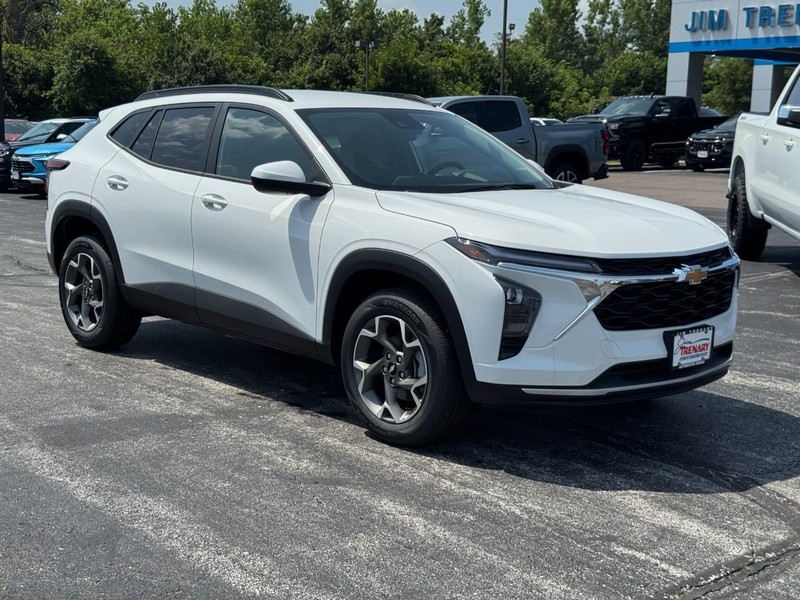Chevrolet Trax Vehicle Image 02