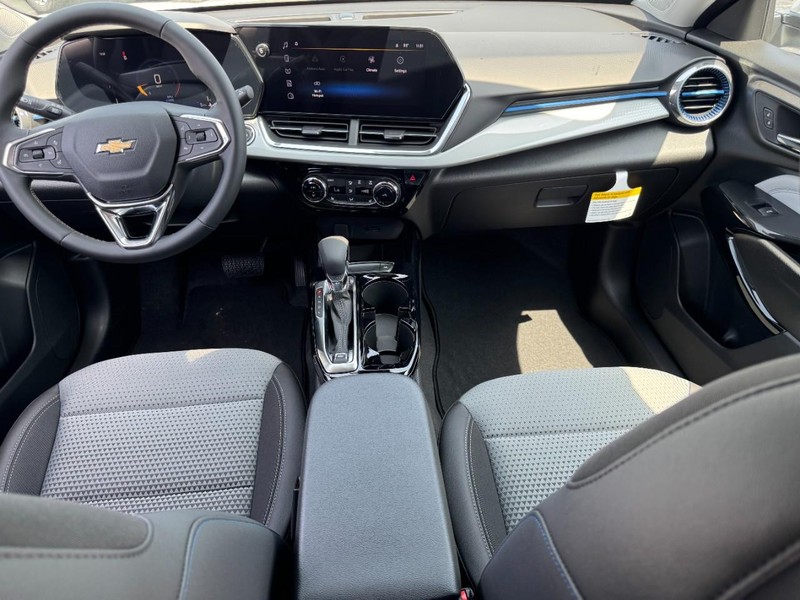 Chevrolet Trax Vehicle Image 06