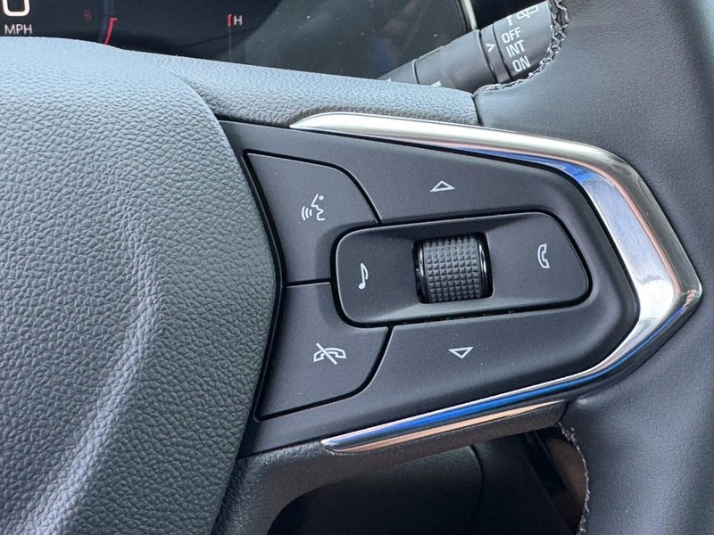 Chevrolet Trax Vehicle Image 13