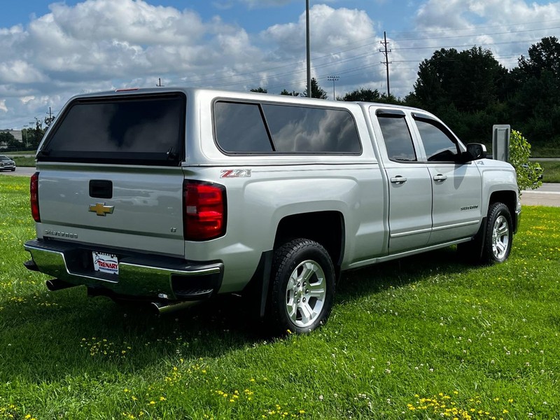 Chevrolet Silverado 1500 Vehicle Image 03