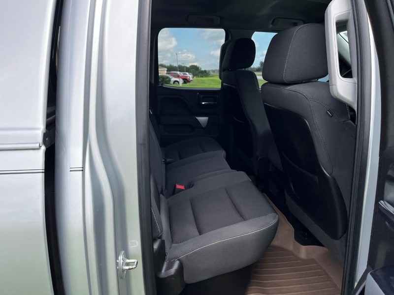 Chevrolet Silverado 1500 Vehicle Image 10