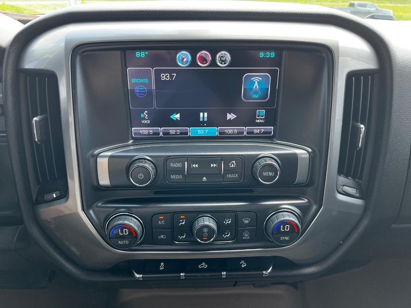 Chevrolet Silverado 1500 Vehicle Image 20