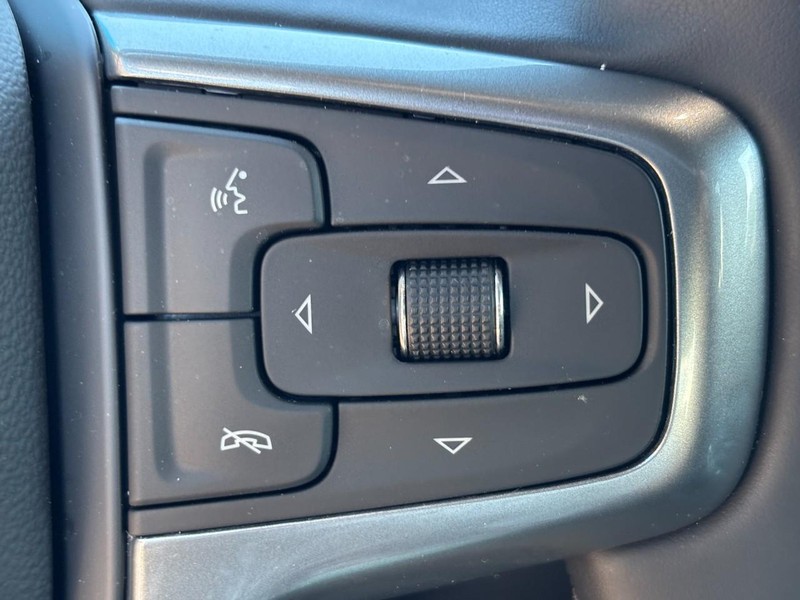 Chevrolet Silverado 1500 Vehicle Image 14