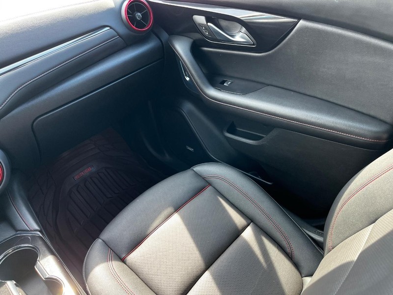 Chevrolet Blazer Vehicle Image 13