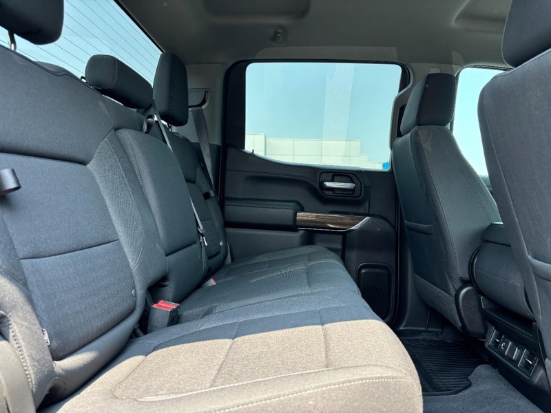 Chevrolet Silverado 1500 LTD Vehicle Image 10
