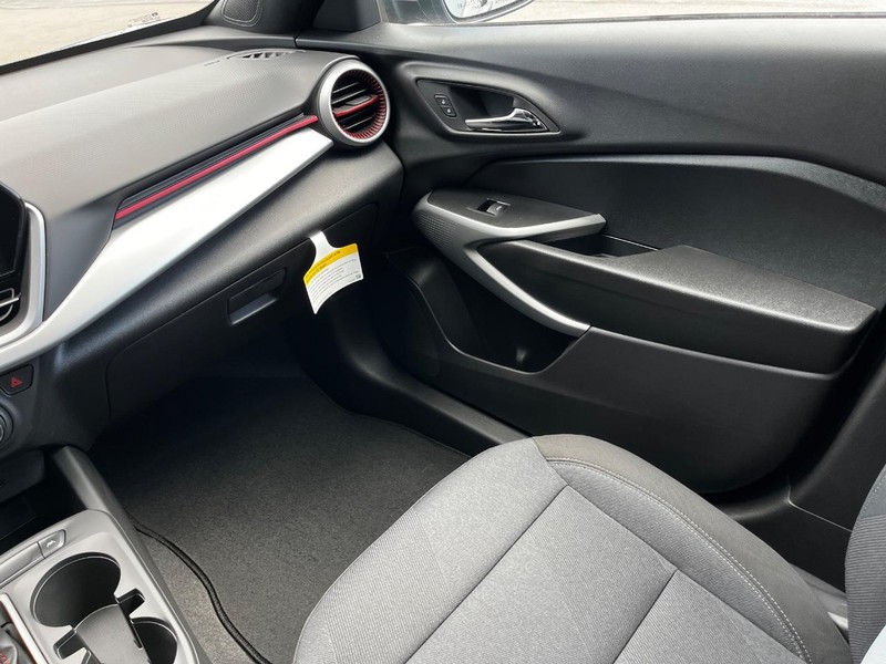 Chevrolet Trax Vehicle Image 08