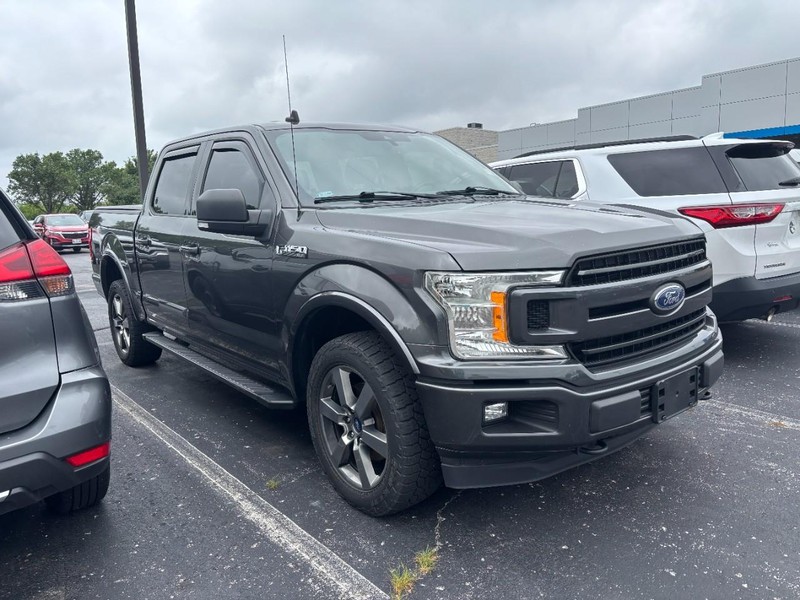 Ford F-150 Vehicle Image 02