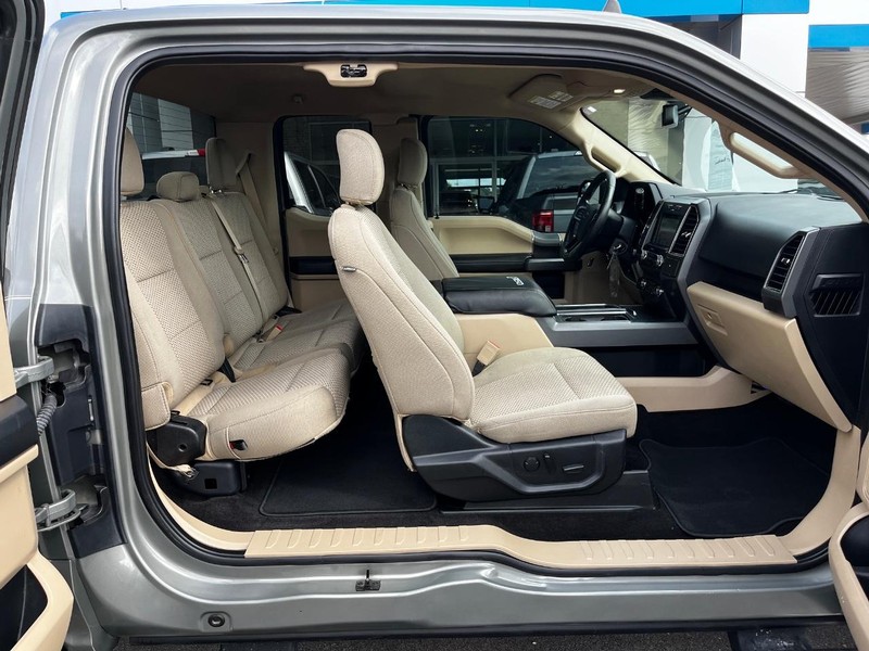 Ford F-150 Vehicle Image 10