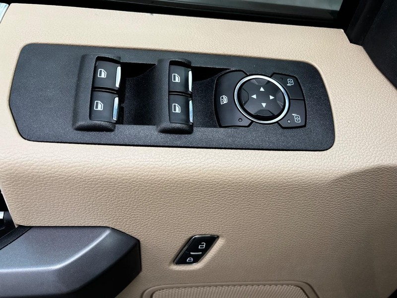 Ford F-150 Vehicle Image 13