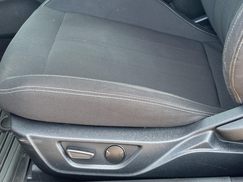 Ford Mustang Vehicle Image 20