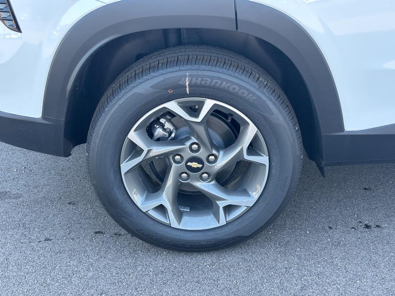 Chevrolet Trax Vehicle Image 04