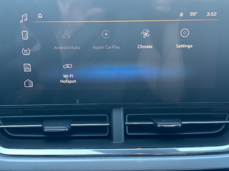 Chevrolet Trax Vehicle Image 15