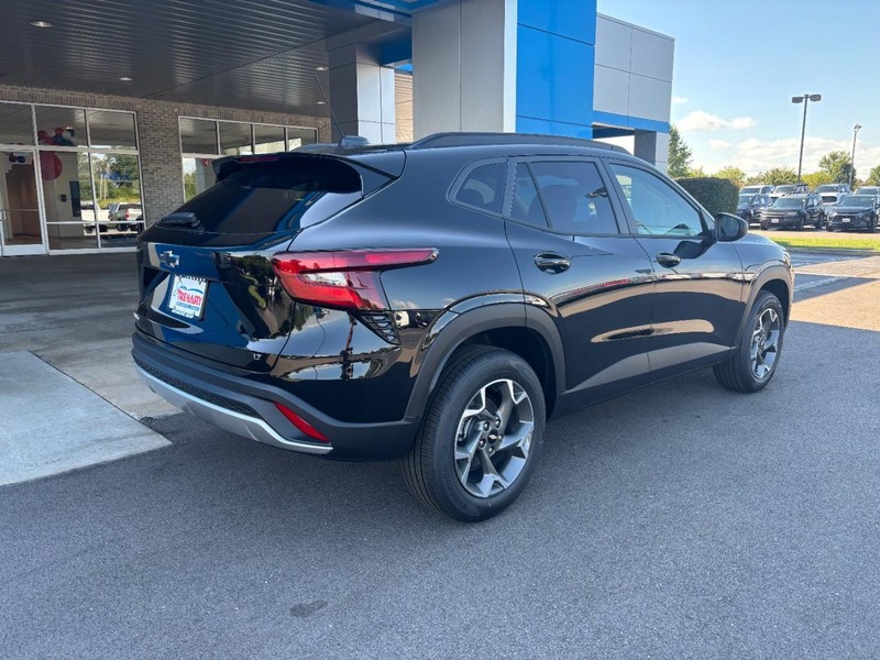 Chevrolet Trax Vehicle Image 03