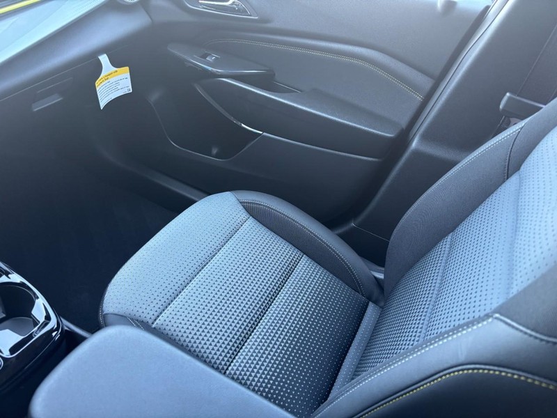 Chevrolet Trax Vehicle Image 10