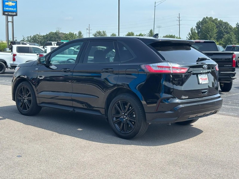 Ford Edge Vehicle Image 06