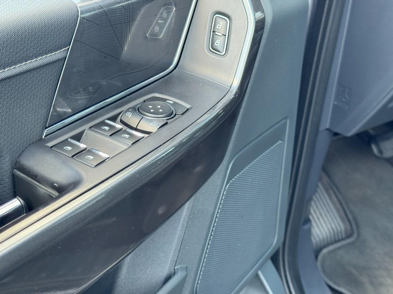 Ford F-150 Vehicle Image 25