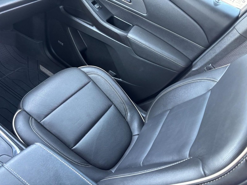 Chevrolet Traverse Vehicle Image 16