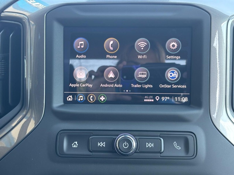 Chevrolet Silverado 2500HD Vehicle Image 08