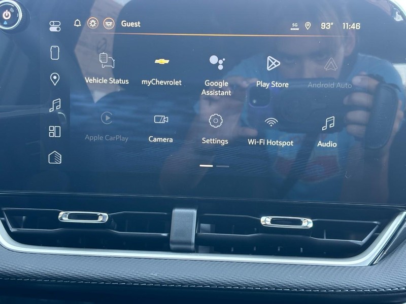 Chevrolet Equinox Vehicle Image 08