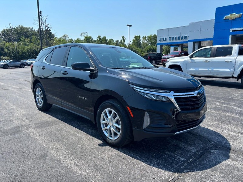 Chevrolet Equinox Vehicle Image 02