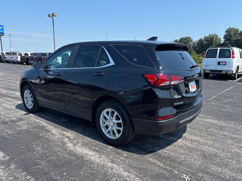 Chevrolet Equinox Vehicle Image 06
