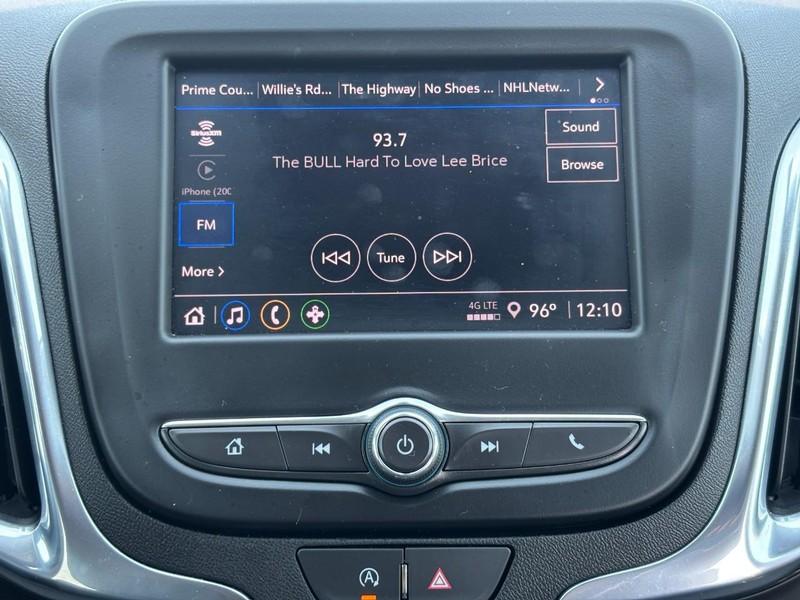 Chevrolet Equinox Vehicle Image 13