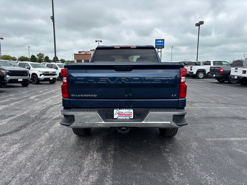 Chevrolet Silverado 1500 Vehicle Image 05