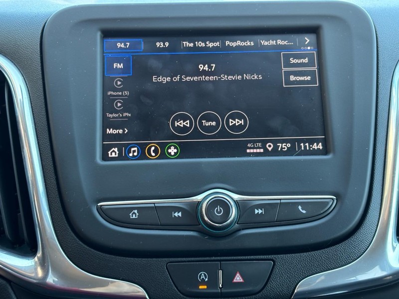 Chevrolet Equinox Vehicle Image 20