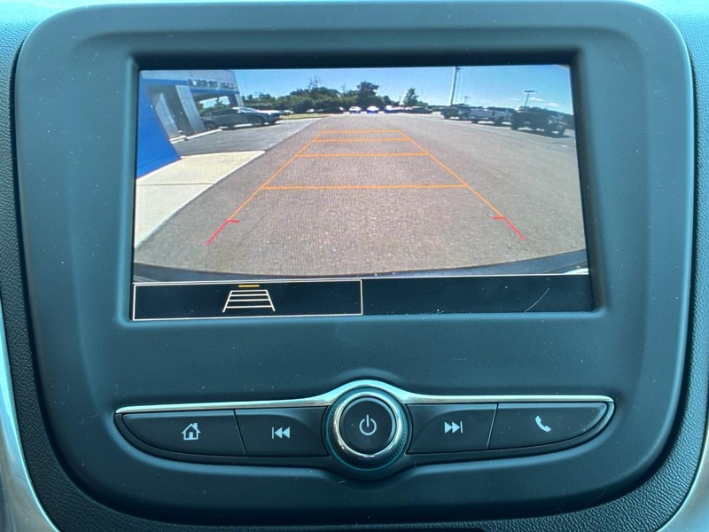 Chevrolet Equinox Vehicle Image 21