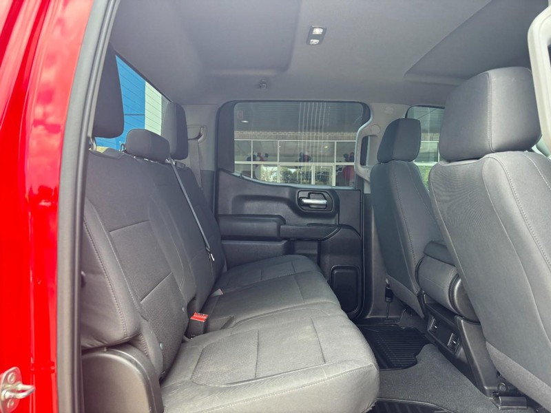 Chevrolet Silverado 1500 Vehicle Image 10