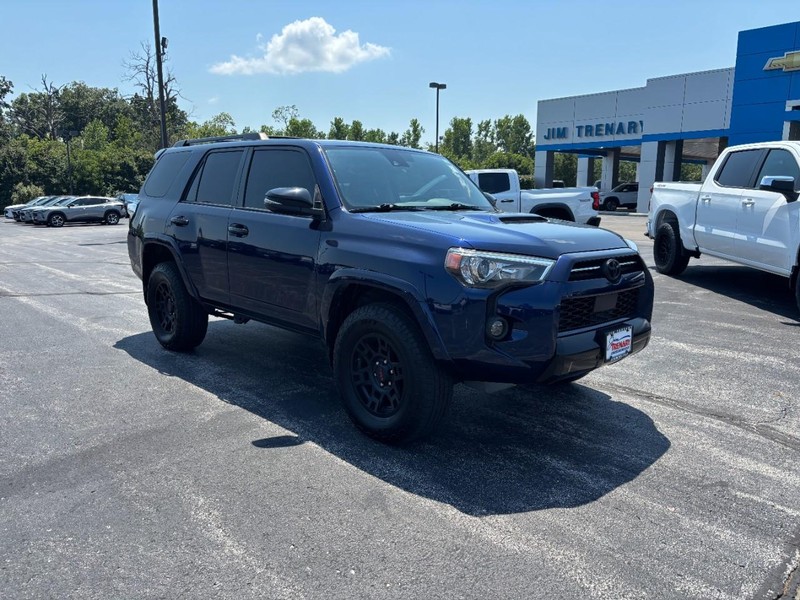 Toyota 4Runner Vehicle Image 02