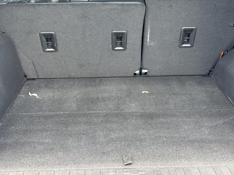 Chevrolet Equinox Vehicle Image 04